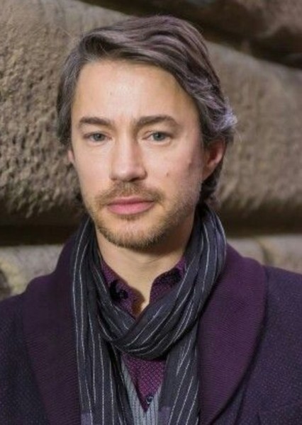 Tom Wisdom photo