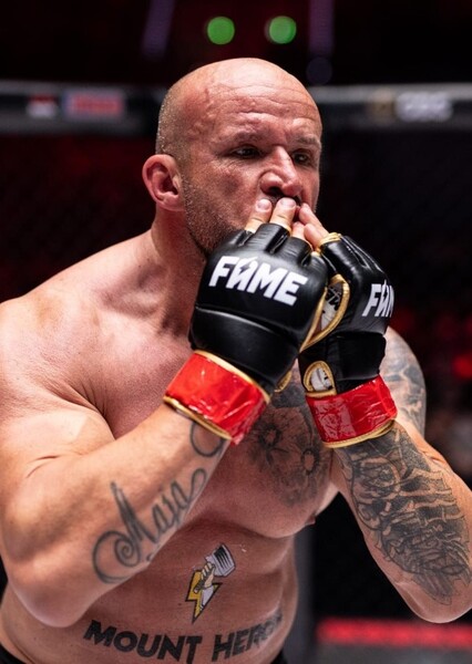 Tomasz Oświeciński photo