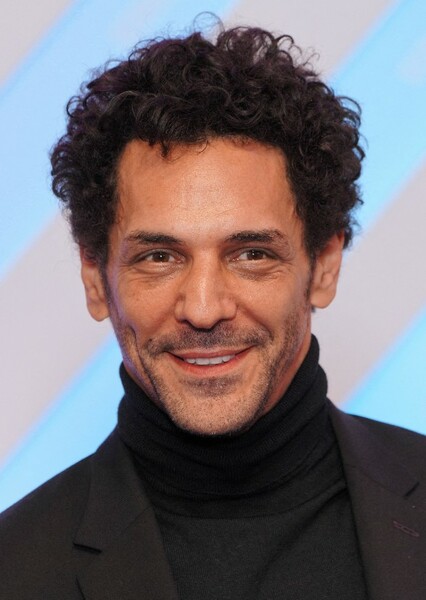 Tomer Sisley