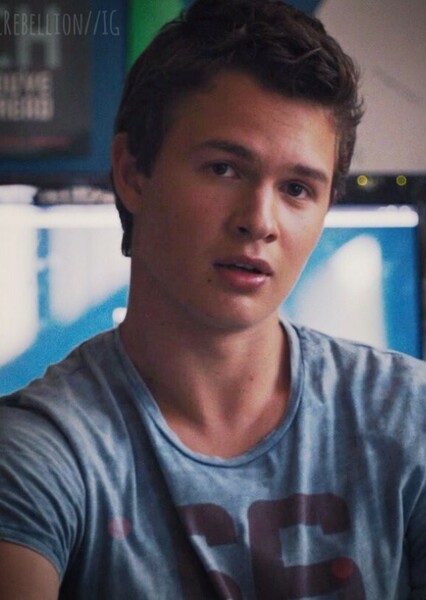 Tommy Ross (Carrie 2013)