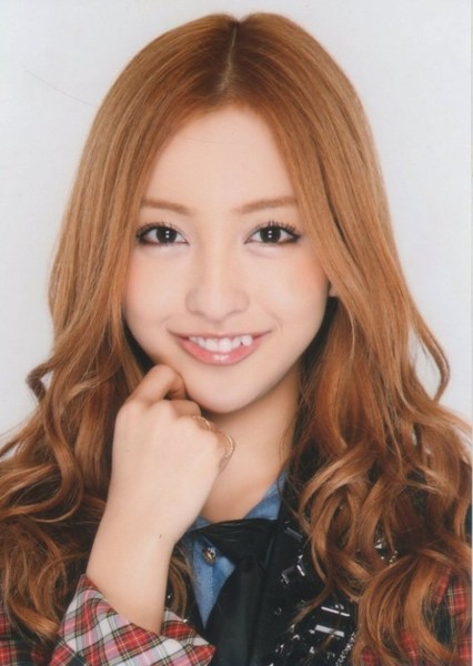 Tomomi Itano photo