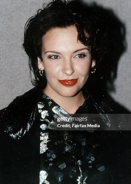 Toni Collette photo