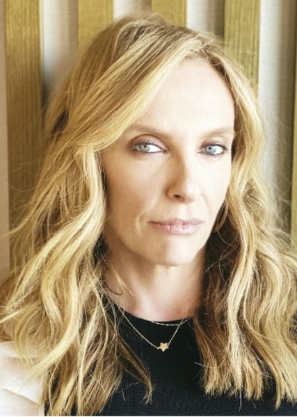 Toni Collette photo