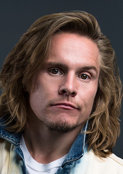Tony Cavalero photo