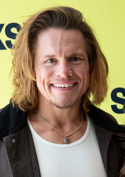 Tony Cavalero photo