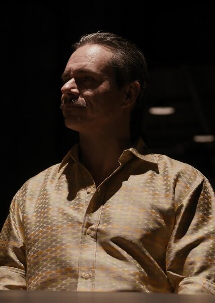Tony Dalton photo