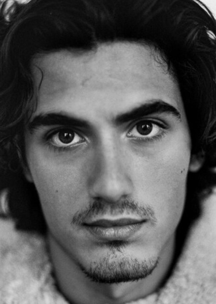 Tony Özkan photo