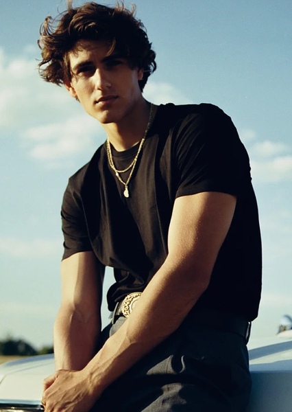 Tony Özkan photo