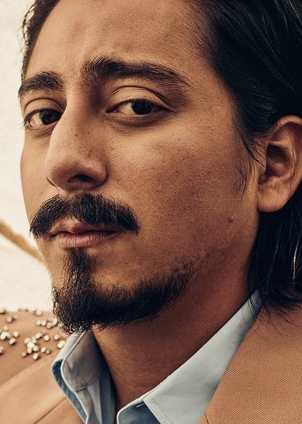 Tony Revolori photo