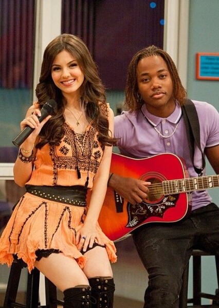 Tori and André