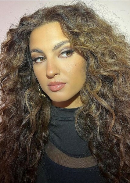 Tori Kelly photo