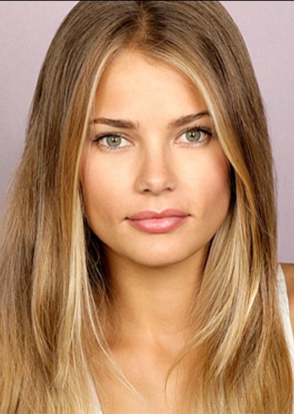 Tori Praver photo