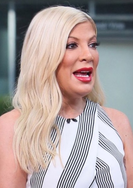 Tori Spelling