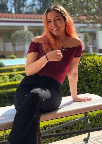Tori Vasquez photo