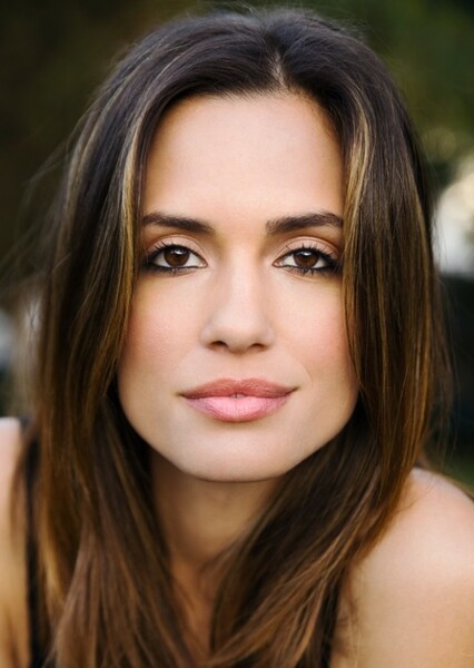 Torrey DeVitto photo