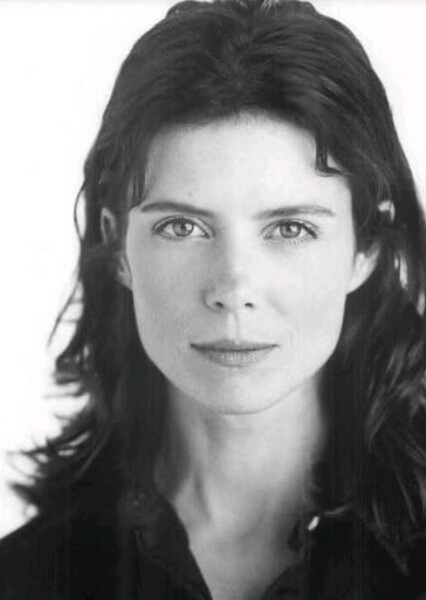 Torri Higginson photo
