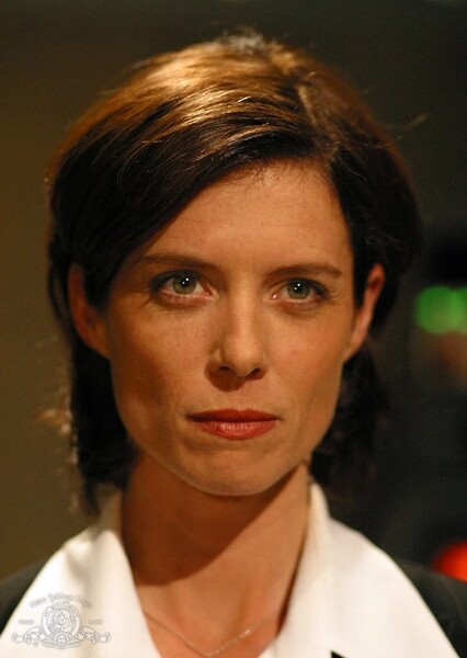 Torri Higginson photo