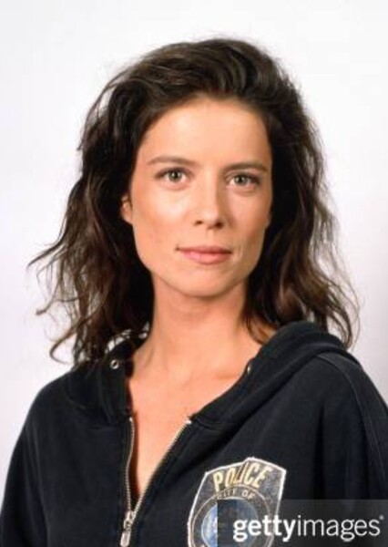 Torri Higginson photo