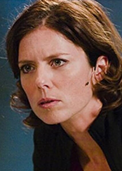 Torri Higginson photo