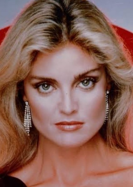 Tracy Scoggins photo