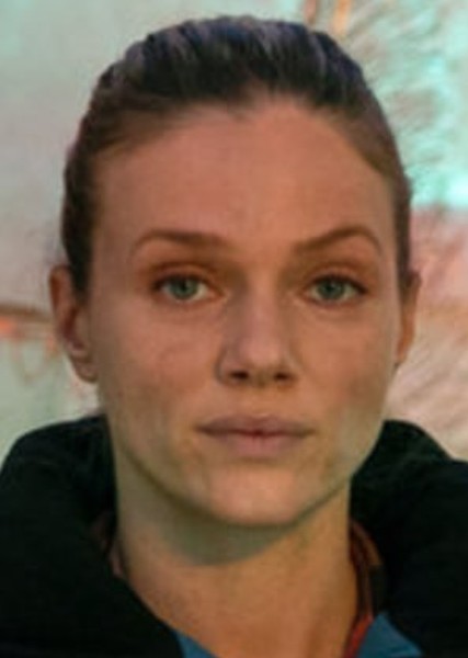 Tracy Spiridakos photo