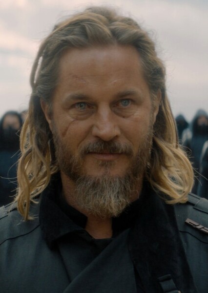 Travis Fimmel photo