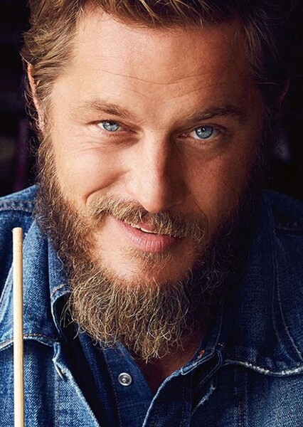 Travis Fimmel photo