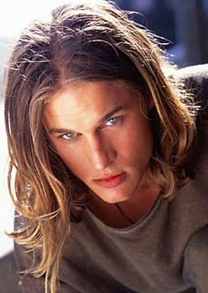 Travis Fimmel