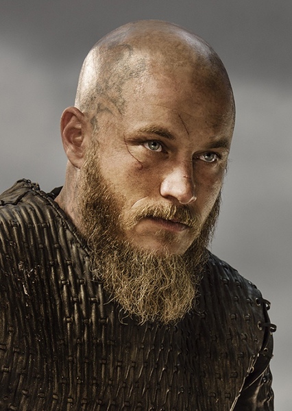 Travis Fimmel photo