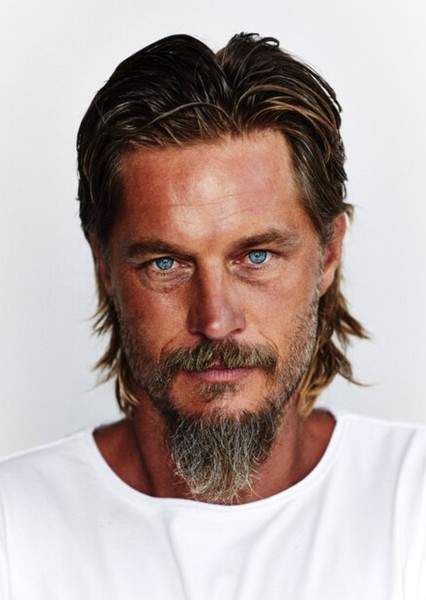 Travis Fimmel photo