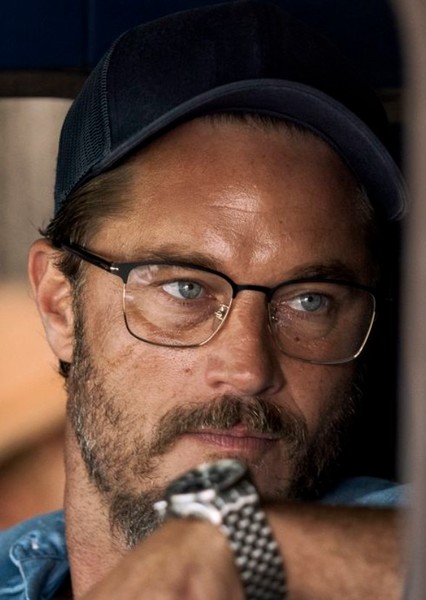 Travis Fimmel