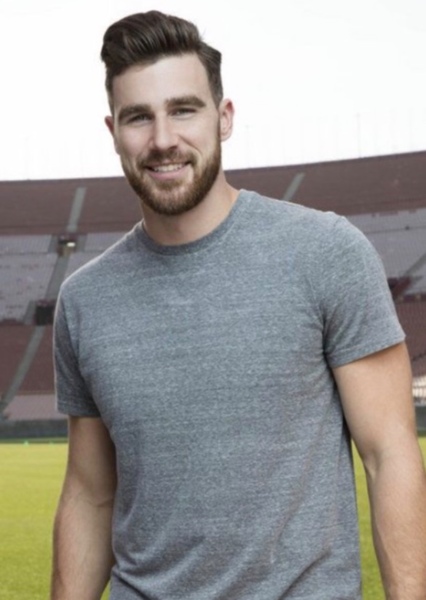 Travis Kelce photo