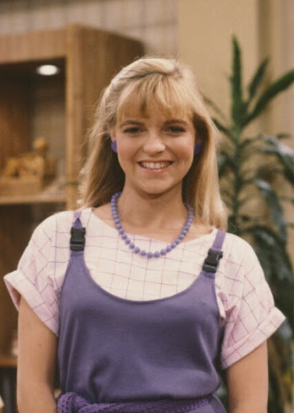 Tricia Cast photo