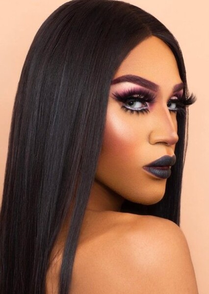 Trinity K. Bonet photo