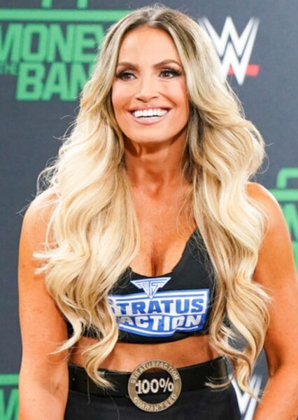 Trish Stratus photo