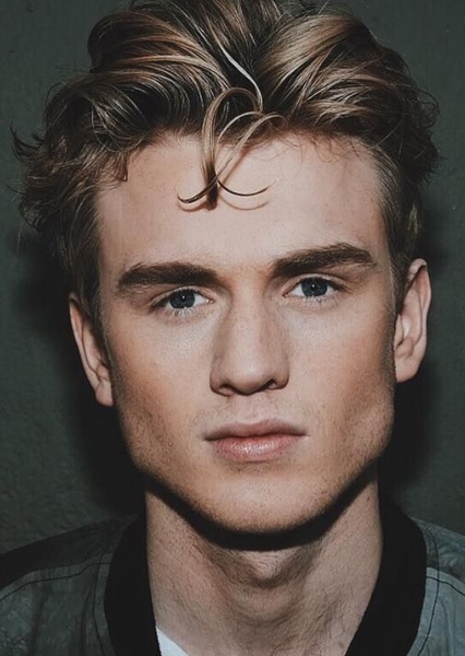 Tristan Evans photo