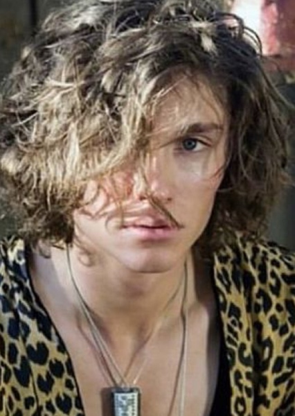 Tristan Lake Leabu photo