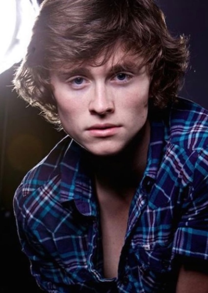 Tristan Lake Leabu photo