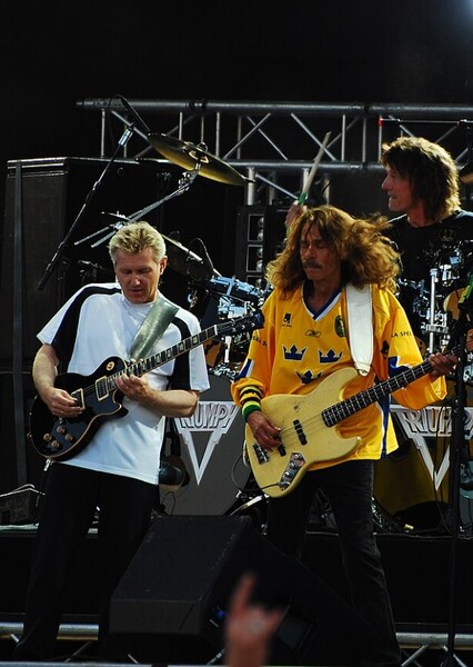 Triumph (band)