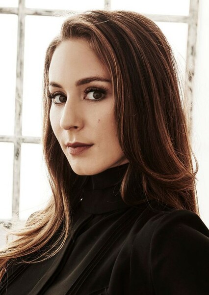 Troian Bellisario photo