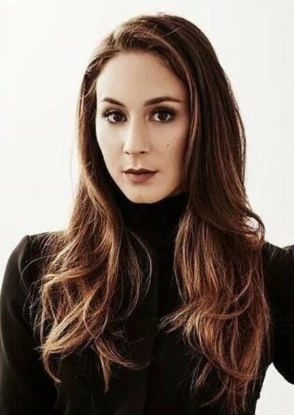 Troian Bellisario photo