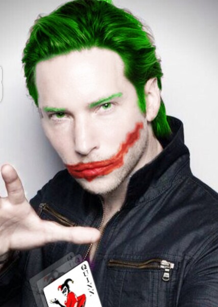 Troy Baker photo
