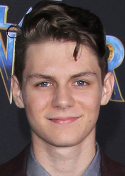Ty Simpkins photo