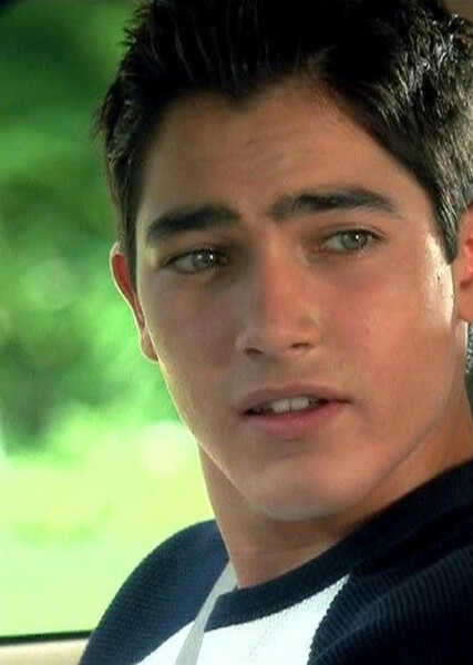 Tyler Hoechlin photo
