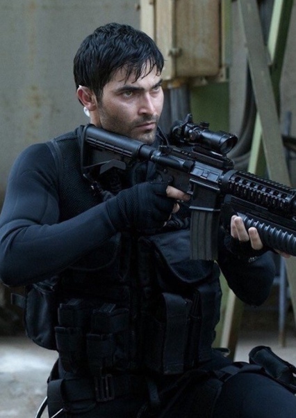 Tyler Hoechlin photo