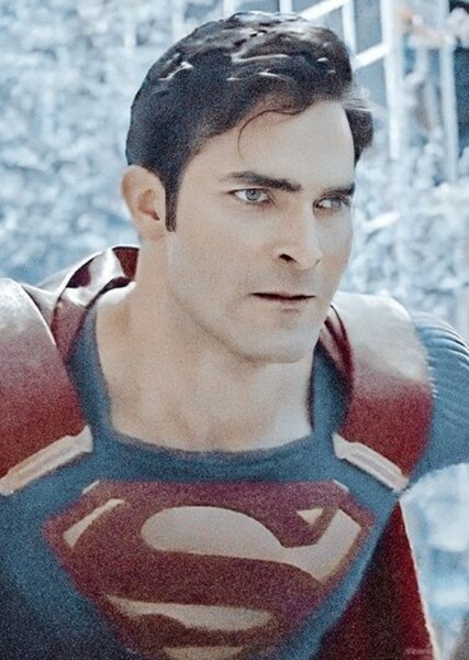 Tyler Hoechlin photo