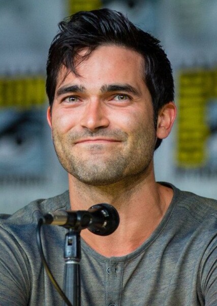 Tyler Hoechlin photo