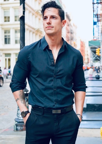 Tyler James photo