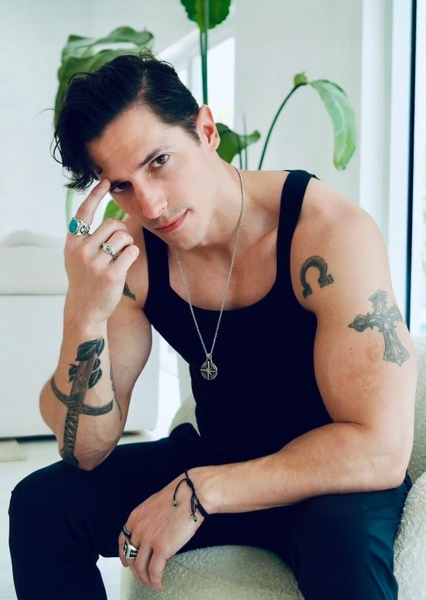 Tyler James photo
