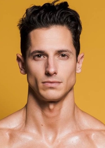 Tyler James photo